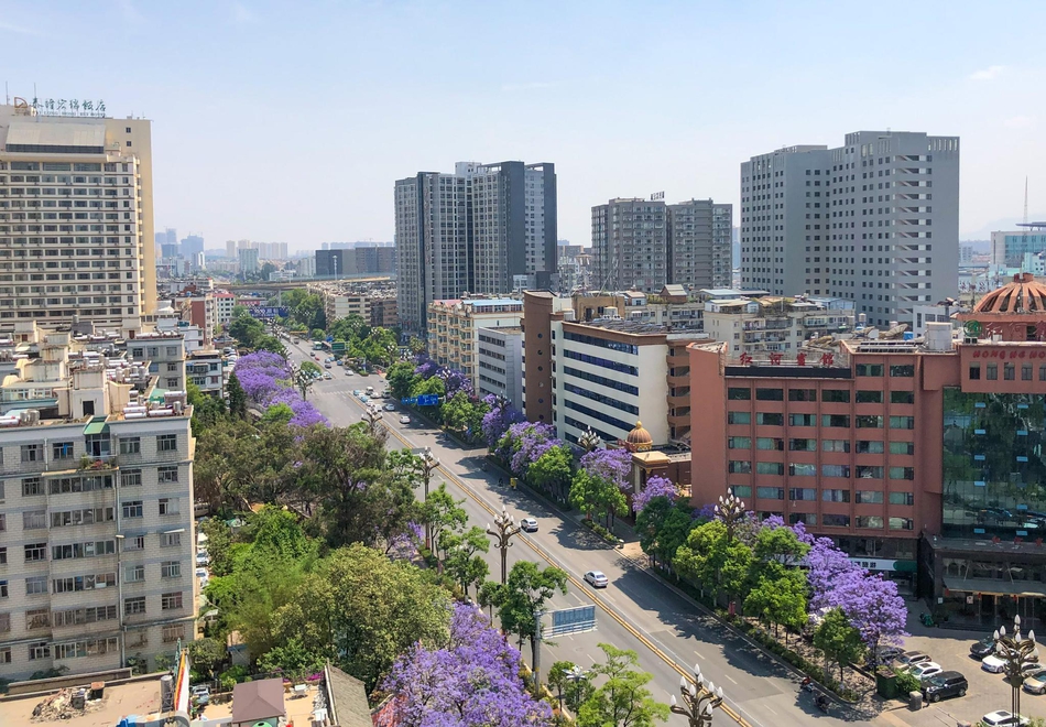 習(xí)近平總書記在深度貧困地區(qū)脫貧攻堅座談會上的重要講話引起強烈反響