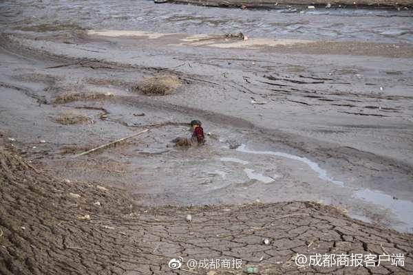 十二屆全國人大常委會第二十九次會議在京閉幕