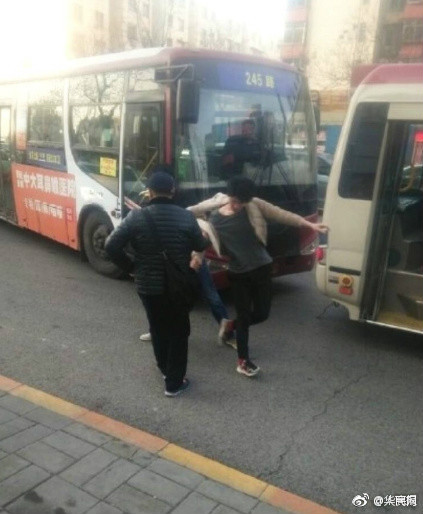 吉林省公安廳一女干部獲刑：兩次收錢(qián)辦事都沒(méi)辦成，被舉報(bào)