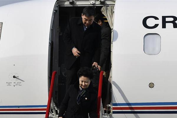 十二屆全國人大常委會第二十九次會議在京閉幕