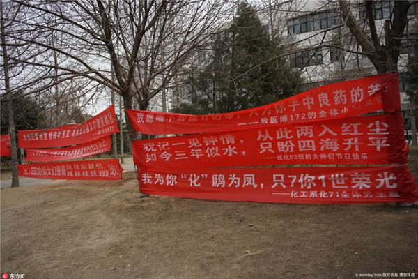 李克強(qiáng)會(huì)見巴西聯(lián)邦共和國總統(tǒng)