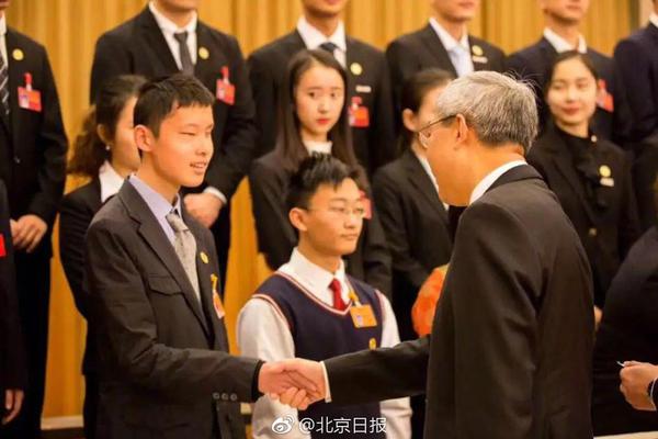 習近平同巴西聯(lián)邦共和國總統(tǒng)舉行會談 兩國元首一致同意推動中巴全面戰(zhàn)略伙伴關(guān)系取得新的更大發(fā)展