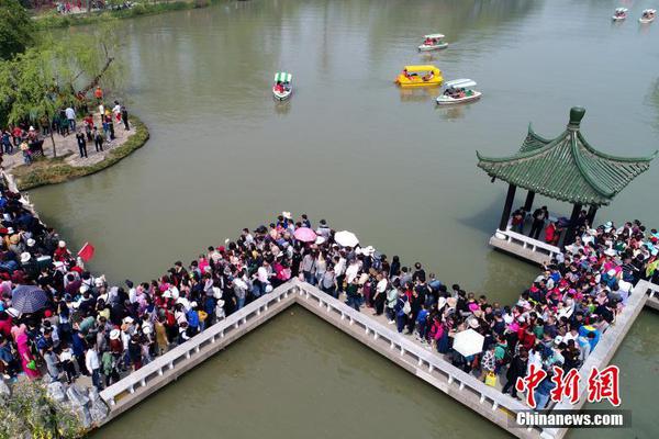 習近平同巴西聯(lián)邦共和國總統(tǒng)舉行會談 兩國元首一致同意推動中巴全面戰(zhàn)略伙伴關(guān)系取得新的更大發(fā)展