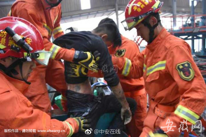 習(xí)近平同巴西聯(lián)邦共和國總統(tǒng)舉行會談 兩國元首一致同意推動中巴全面戰(zhàn)略伙伴關(guān)系取得新的更大發(fā)展
