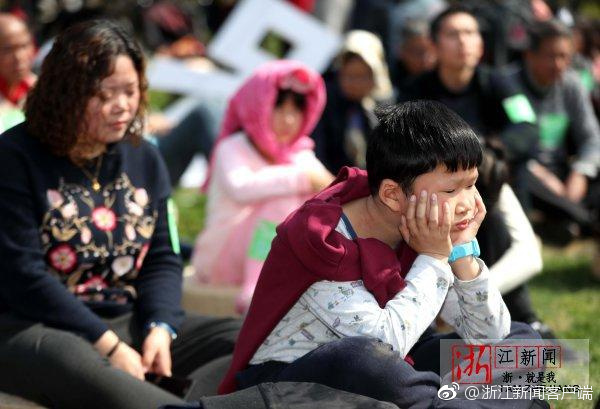俞正聲會(huì)見(jiàn)巴西聯(lián)邦共和國(guó)總統(tǒng)