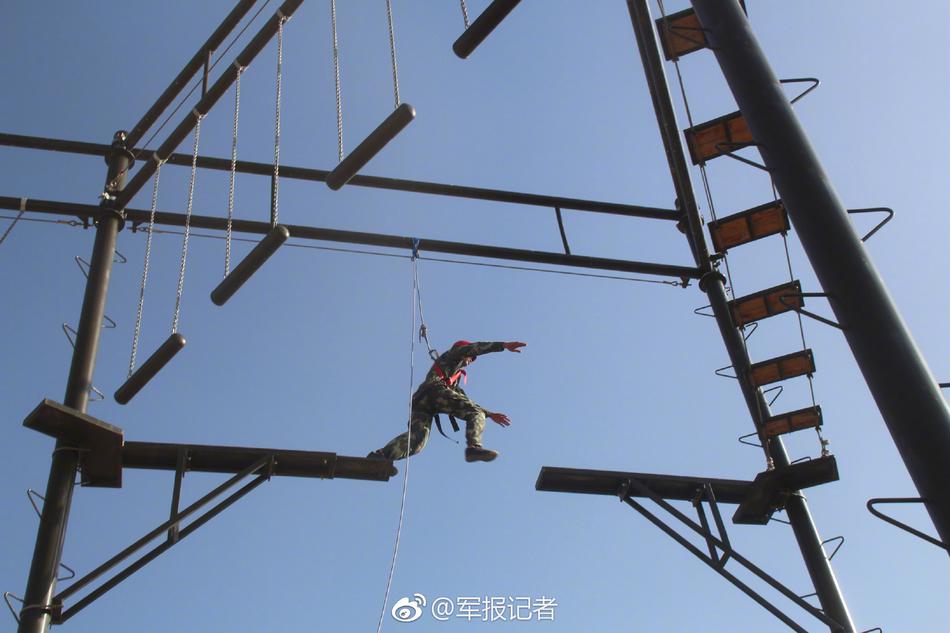 雷聲公司演示陸基版聯(lián)合精密進近著陸系統(tǒng)(JPALS)