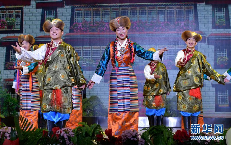 李克強(qiáng)會(huì)見(jiàn)巴西聯(lián)邦共和國(guó)總統(tǒng)
