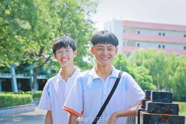 習(xí)近平同巴西聯(lián)邦共和國總統(tǒng)舉行會談 兩國元首一致同意推動中巴全面戰(zhàn)略伙伴關(guān)系取得新的更大發(fā)展