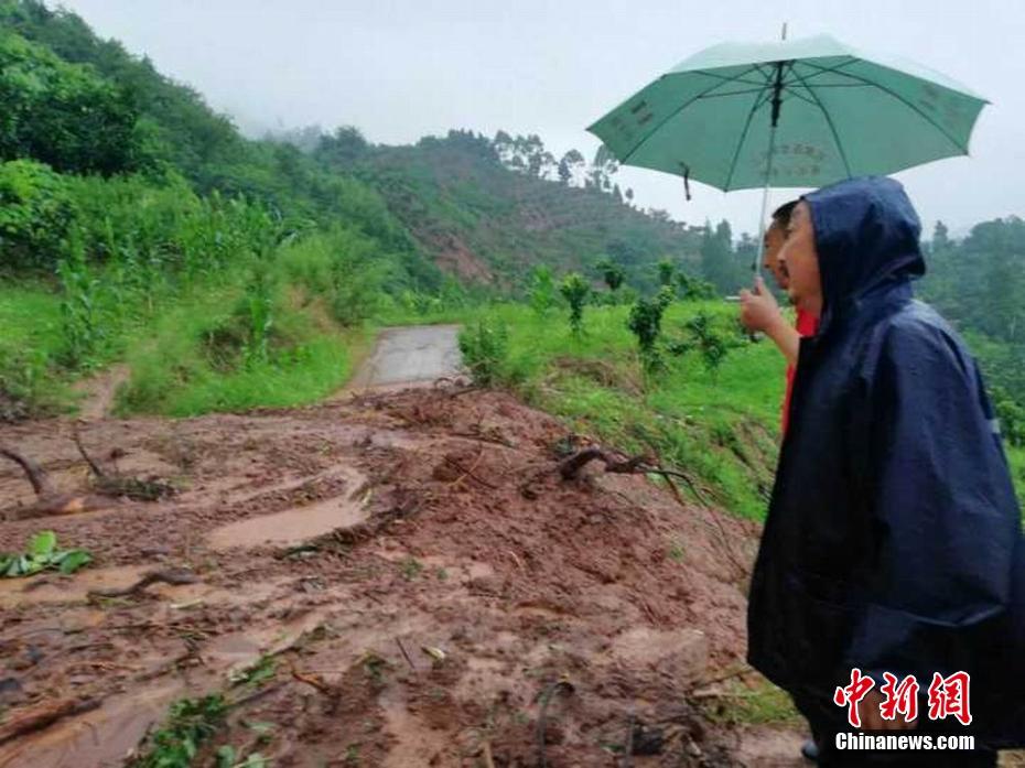 十二屆全國人大常委會(huì)第二十九次會(huì)議在京閉幕