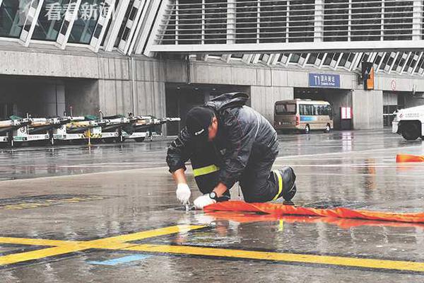 十二屆全國人大常委會第二十九次會議在京閉幕