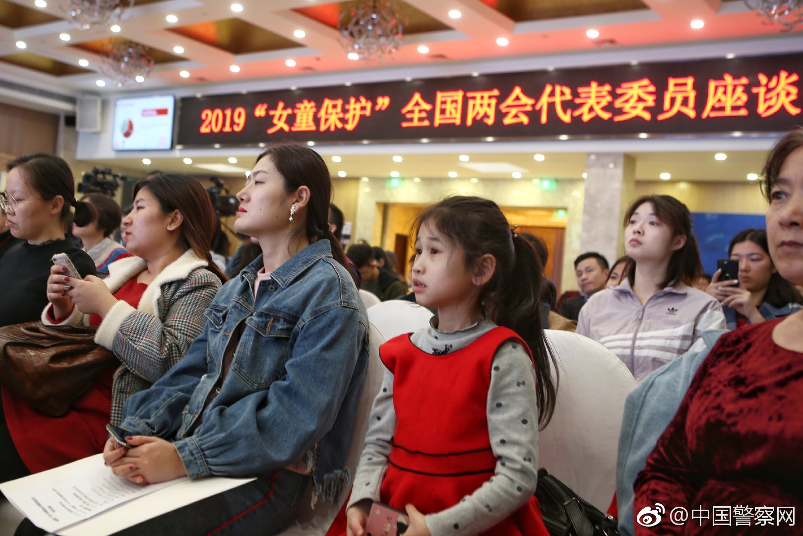 習(xí)近平同巴西聯(lián)邦共和國(guó)總統(tǒng)舉行會(huì)談 兩國(guó)元首一致同意推動(dòng)中巴全面戰(zhàn)略伙伴關(guān)系取得新的更大發(fā)展