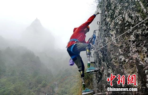 習近平同巴西聯(lián)邦共和國總統(tǒng)舉行會談 兩國元首一致同意推動中巴全面戰(zhàn)略伙伴關系取得新的更大發(fā)展