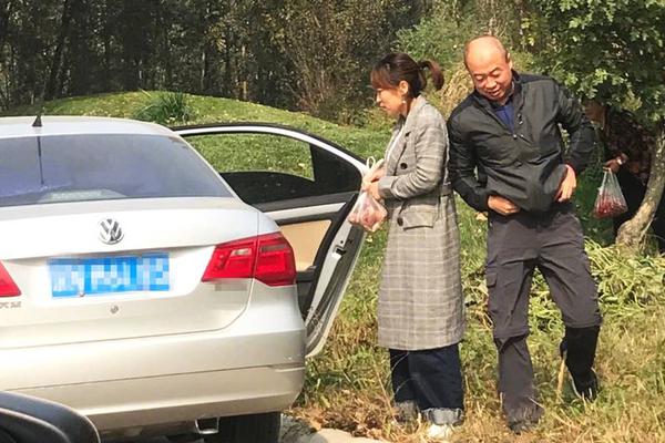 習近平總書記在深度貧困地區(qū)脫貧攻堅座談會上的重要講話引起強烈反響
