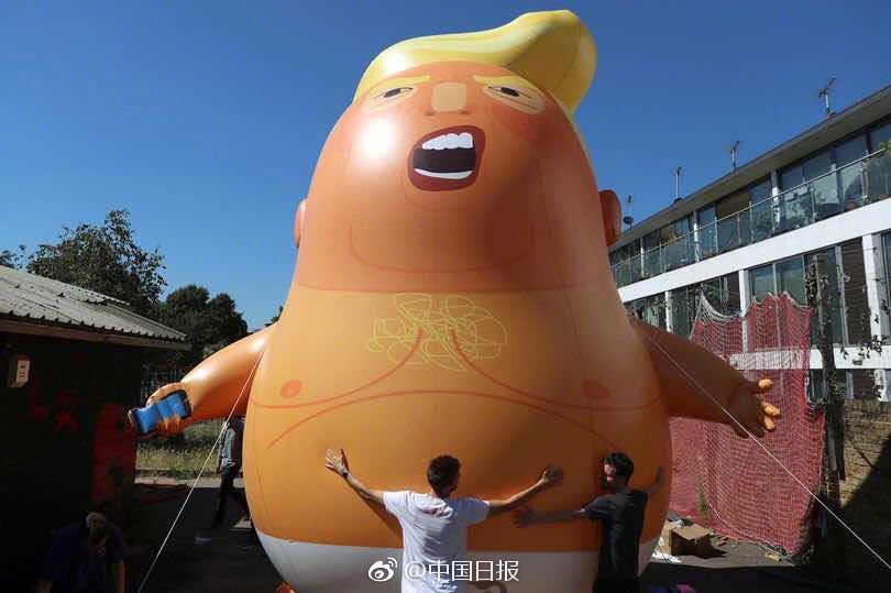李克強(qiáng)會(huì)見(jiàn)巴西聯(lián)邦共和國(guó)總統(tǒng)