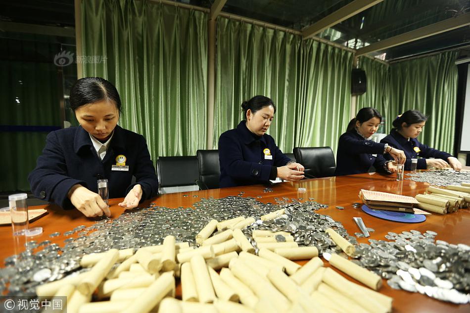 十二屆全國(guó)人大常委會(huì)第二十九次會(huì)議在京閉幕