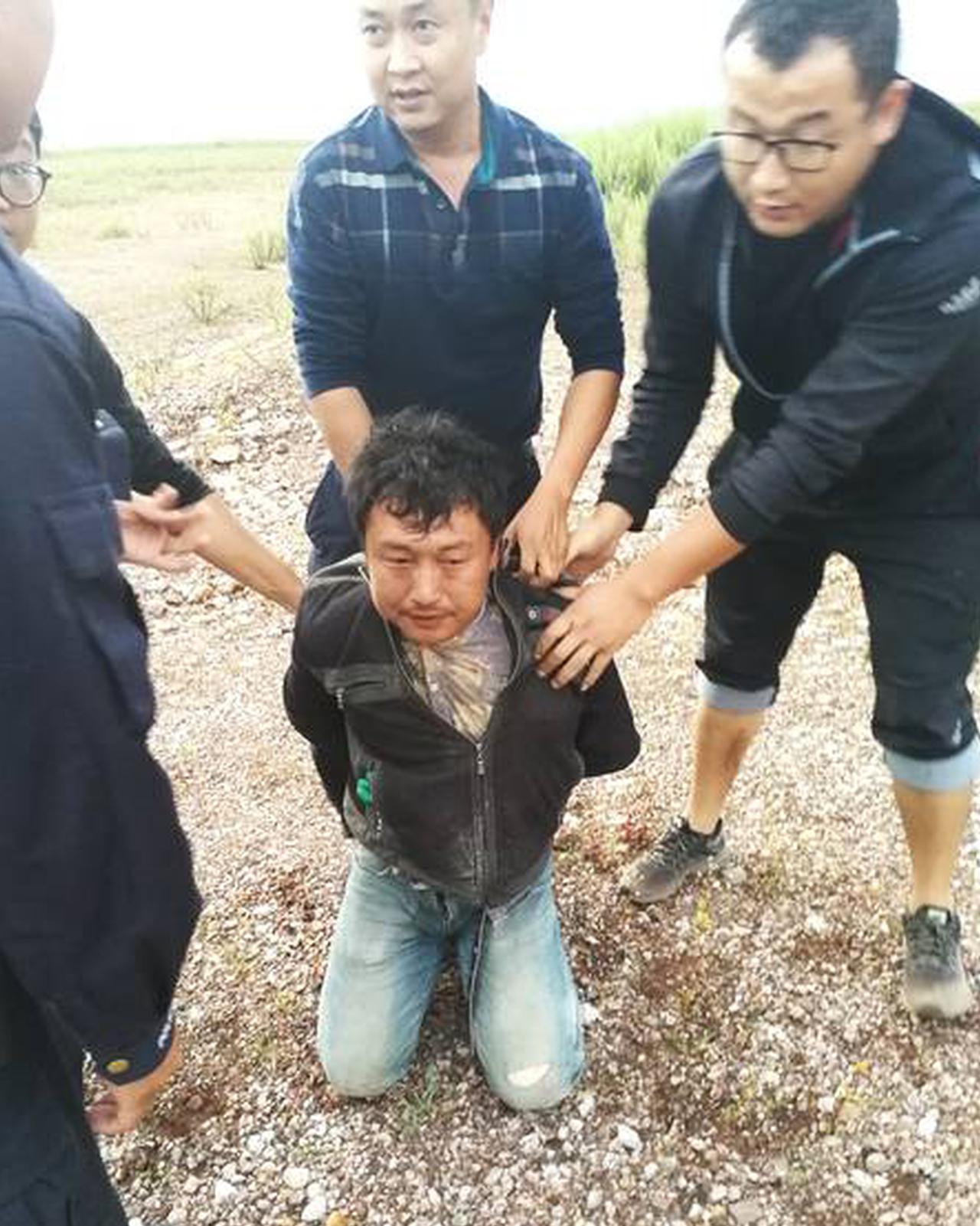 四川廣元跆拳道老師抱摔學(xué)生 校方:老師已停職絕不姑息