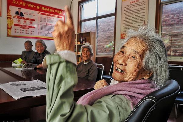李克強會見巴西聯(lián)邦共和國總統(tǒng)