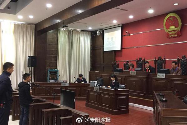 俄遠東草原發(fā)生火災(zāi)造成27人受傷