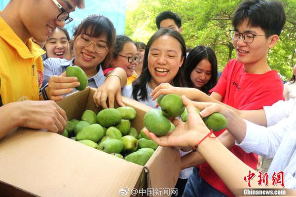 李克強會見巴西聯(lián)邦共和國總統(tǒng)