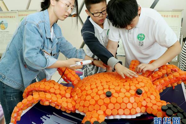 習(xí)近平同巴西聯(lián)邦共和國總統(tǒng)舉行會(huì)談 兩國元首一致同意推動(dòng)中巴全面戰(zhàn)略伙伴關(guān)系取得新的更大發(fā)展