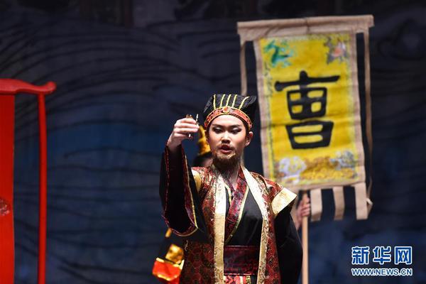 中共中央黨校舉行秋季學(xué)期開學(xué)典禮 劉云山出席并講話
